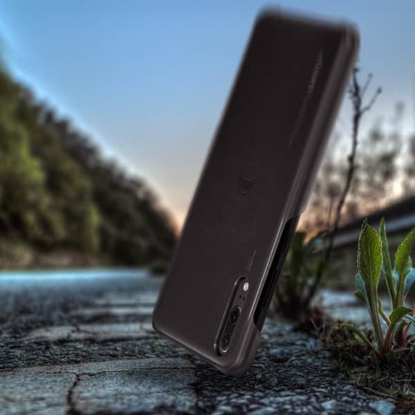 Coque - Huawei - P20 - Hård - Soft touch - Magnetiskt fästsystem svart