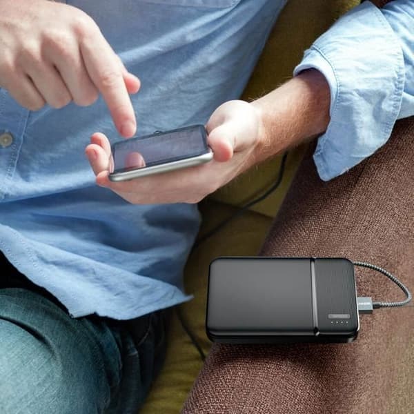 5000mAh backup-batteri 2,4A USB-udgang Kompakt og let Maxlife Sort