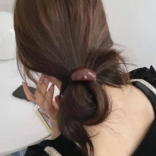 Hårslang - AVIZAR - Bordeaux - Perle Träeffekt - Bekväm - Elegant Röd
