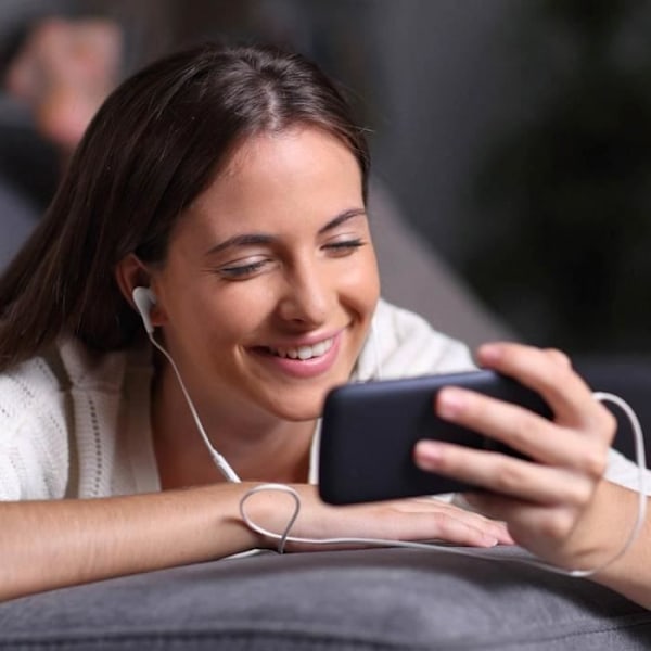 USB-C trådbundna hörlurar - 4 SMARTS - In-ear - Magnetisk fjärrkontroll - Brusreducerande - Ergonomisk Vit
