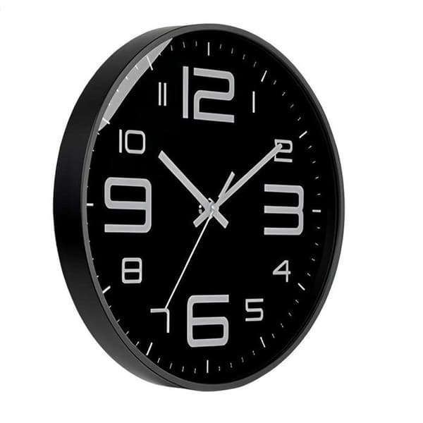 Modern Tyst Väggklocka 26cm Kontrasterande Siffror Svart Sort