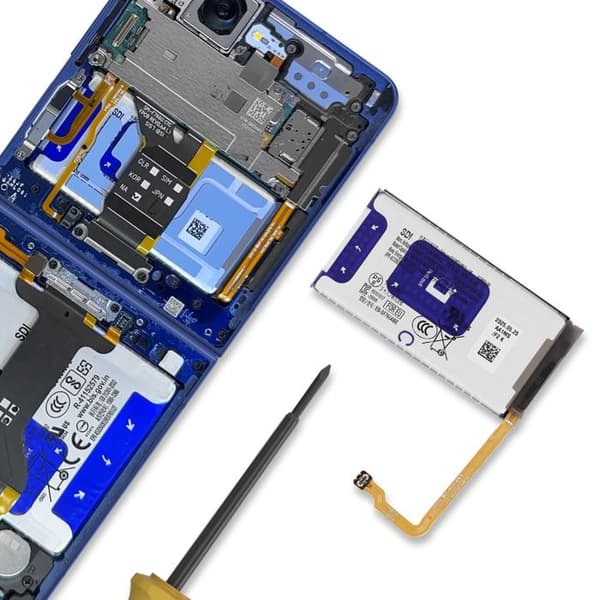 Hovedbatteri til Galaxy Z Flip 7 Kapacitet 1225mAh Model EB-BF766ABE Samsung Grå Grå