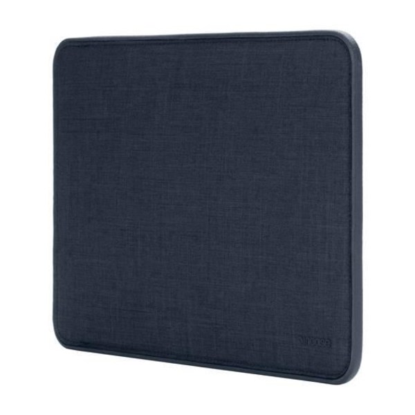 Incase Icon Woolenex cover kompatibelt med Macbook Air 13" (2022 - M2) Blå