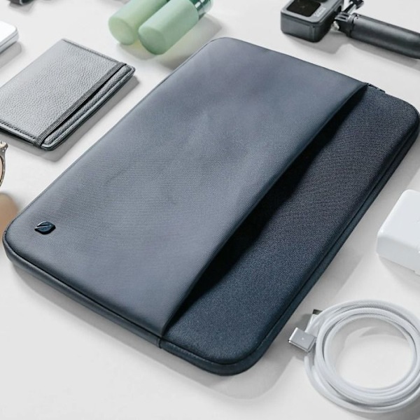 MacBook Pro 16'' Polyester-suojakotelo Vetoketjullinen Pehmeä kosketus Sisätila Incase Sininen Yö Blå