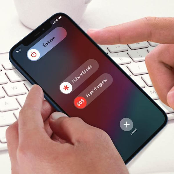 iPhone 12 Mini virta- ja äänenvoimakkuuden vaihtovirtakytkinkaapeli - Apple - iPhone 12 Mini - musta - 15 g