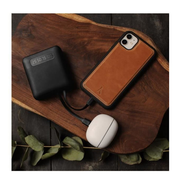 Ulkoiset laturit AKASHI ALTPB10CABLK