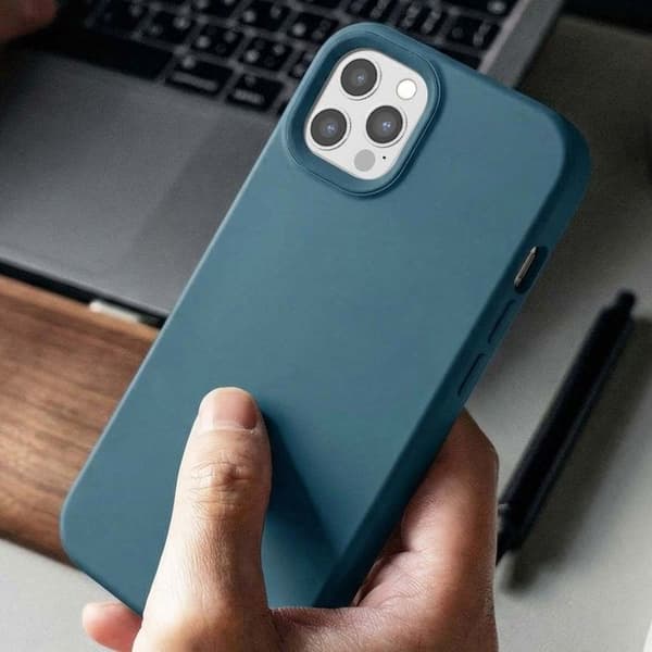 Cover til iPhone 12 / 12 Pro SolidSuit Ultra Stærk Rhinoshield Blå Blå