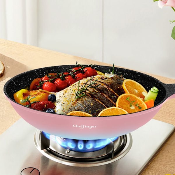 Keittiösetti 10 Kappaletta 3 Kattilaa/2 Paistinpannua/1 Kastrulli Soft-Touch Kahva Cheffinger Vaaleanpunainen