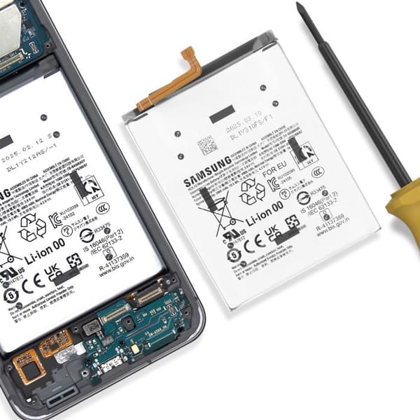 Akku - SAMSUNG - Galaxy A56 - 5000mAh - Litiumioni - Väri Hopea Grå
