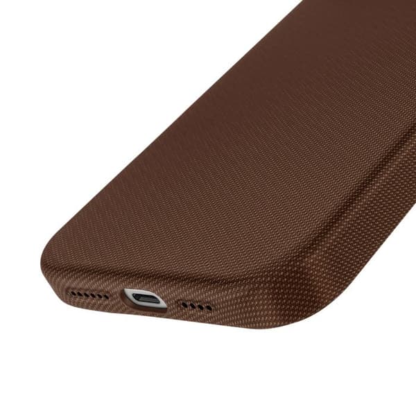 iPhone 16 Pro Max MagSafe-yhteensopiva kuori, jossa on ruskea kudottu pinta brun