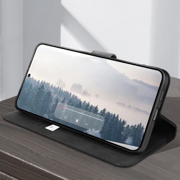 Etui til Samsung Galaxy S24 - AKASHI - Flip Wallet Video Support - Sort Svart