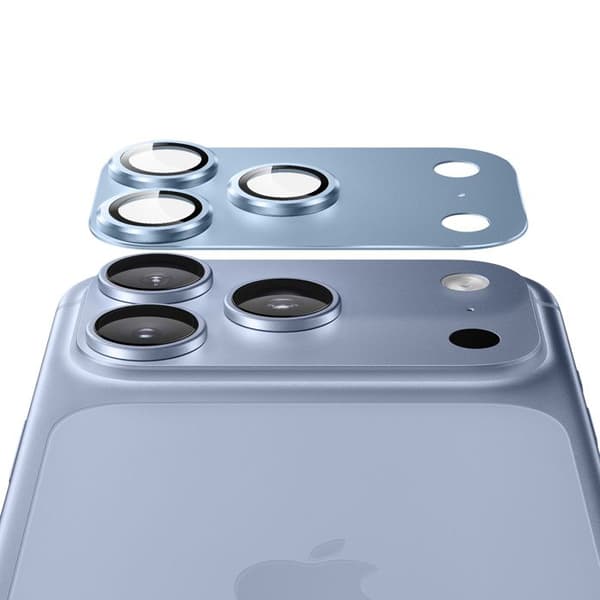 Beskyttelseskamera til iPhone 18 Pro i hærdet glas med lys blå titaniumramme