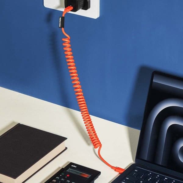 USB-C til USB-C kabel 60W Spiral 2.4m POP Serie Hurtig Opladning Native Union Rød Röd