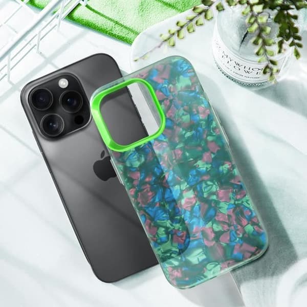 Skal till iPhone 16 Pro Max Stötsäker Mjuk Tutti Frutti Grön Grøn