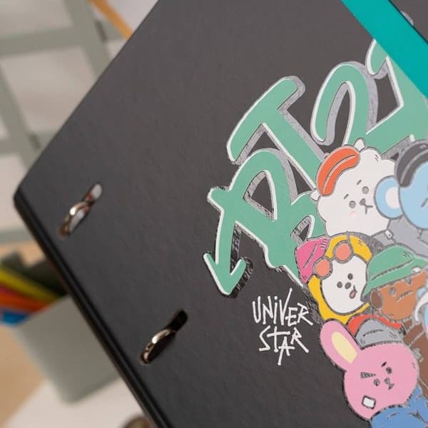 Mapper - Bt21 Street Mood - 4 ringe - 32 x 28 cm - Sort farve