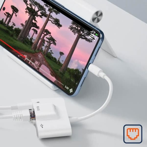 USB-C til Ethernet / USB / USB-C Adapter Kompakt Plug and Play Hvid