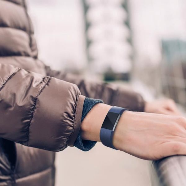 Armbånd - FitBit - Charge 2 - Silikone tekstureret - Spænde med nål - 205mm
