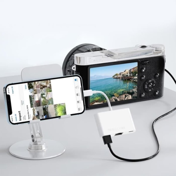 Lightning to Ethernet / USB-A / USB-C Adapter Compact Plug and Play valkoinen