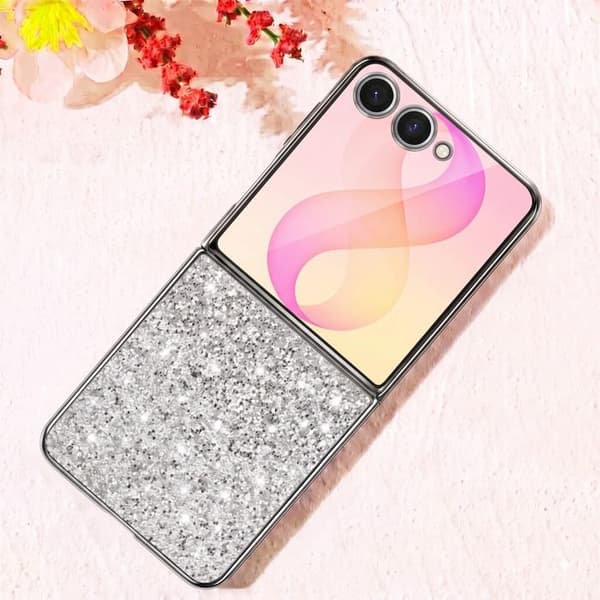 Samsung Galaxy Z Flip 8:lle suunniteltu kimalteleva kuori hopeisella reunalla Grå