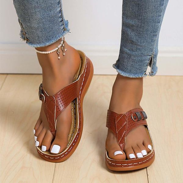 Ortopediske kileflip-flops for kvinner - brune strandsandaler