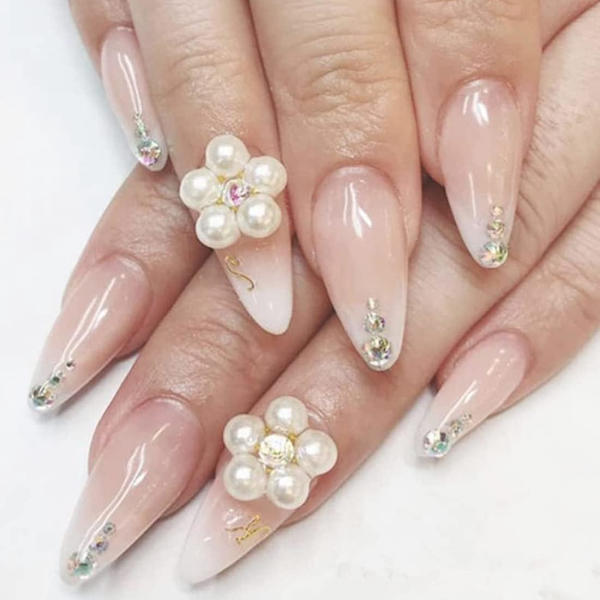 Glamor Miniatyr 3D Naglar: Dekorativa Blommor, Pärlor och Strass