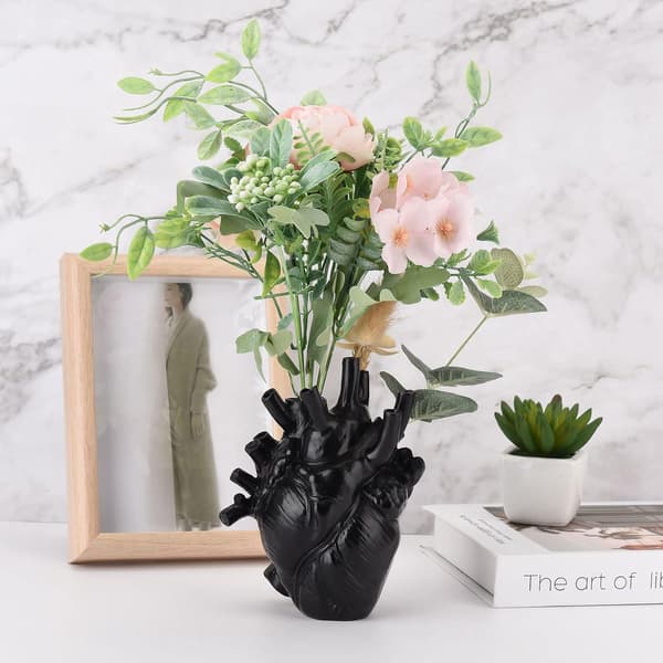 Kreativ Hjertevase i Resin 16cm Anatomisk Hjertevase Til Des