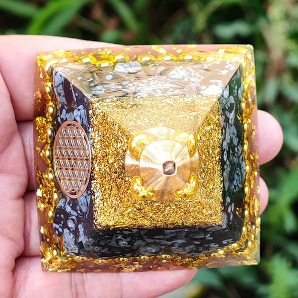 Kristallpyramid Ornament Ametist Peridot Pyramid Energi Generator Pyramid Reiki Balansering Skydd Meditation Hantverk Dekor