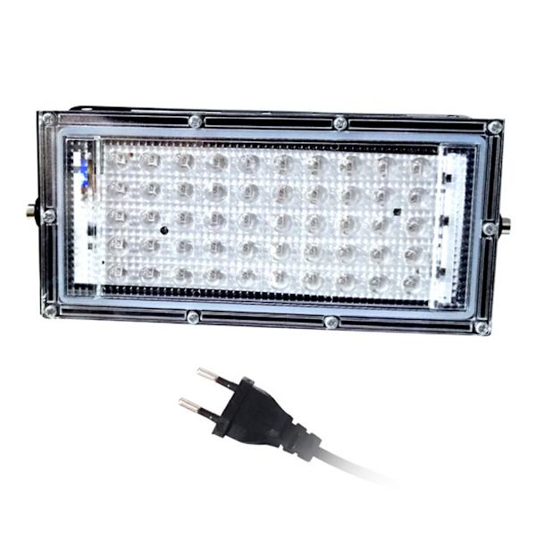 UV-svart ljus 50W LED-strålkastare Vattentät Lysande i mörkret Säker Ultraviolett lampa för scen Nattklubb