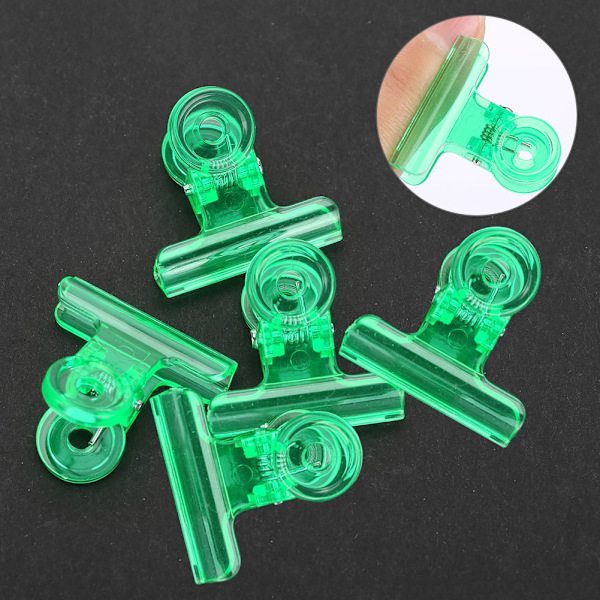 5 st C-formade nagelförlängningsklämmor multifunktionella plast nagelkonsttillbehör gröna