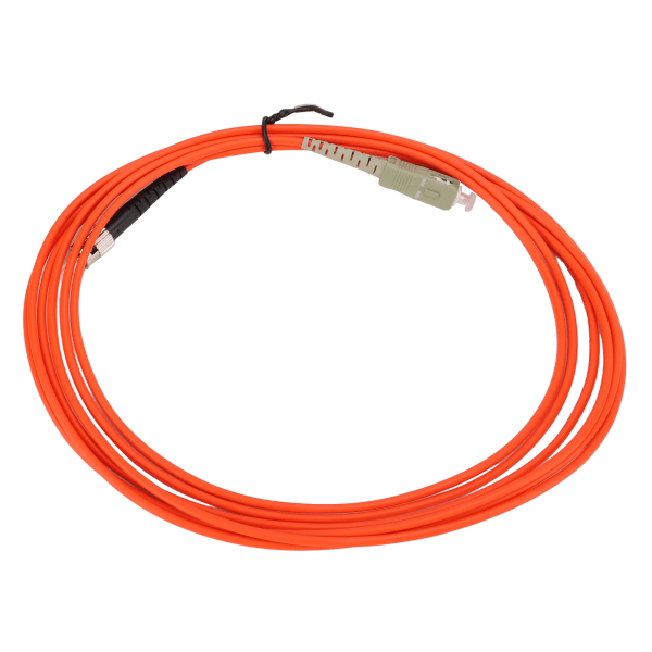 Fiberoptisk kabel Lavt innsettingstap Stort returtap Slipeteknologi Keramisk materiale Fiberpatchkabel