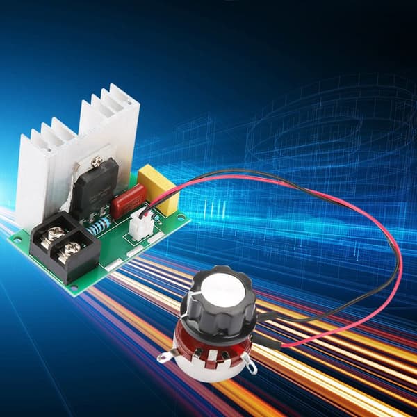 220V 8000W AC Motor Hastighedsregulator - Kraftfuld Frekvensomformer