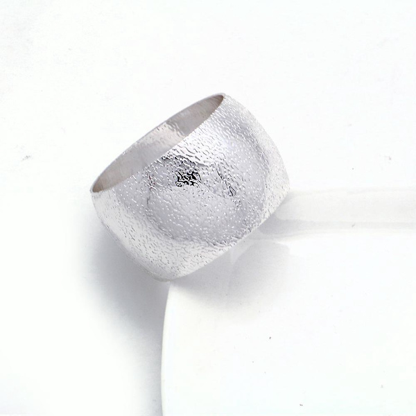 Delikate Rhinestone Metall Serviettringer for Bryllup, Middag, Fester, Mottakelser og Familiemiddager (Sølv)