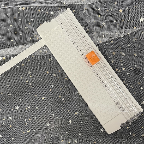 Papirskærer Lille minifoldning Klarskala grater Fri kulstofstålskære Scrapbog Papirtrimmer Hvid