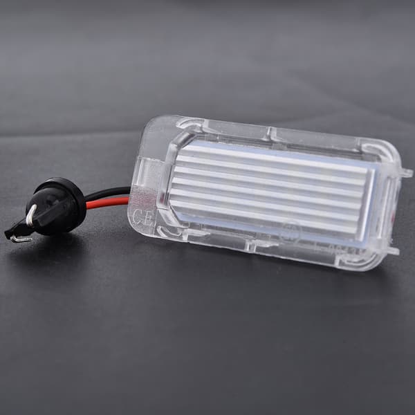 2 stk. ABS Bil Skilt LED Lys Lampe for Ford Focus MK2 Hatchback Facelift 2008-2010
