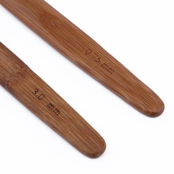 10 st Bambuhandtag Aluminium Virknål Stickning Sticka Nål Väv Garn Set