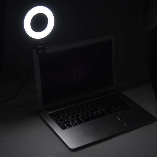 Klippbar ringlampa med klämfäste för bärbar videokonferens 4 tum zoomljus
