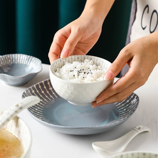 Soppskål 4,5 tum Liten skål Keramik Prägling Underglasyr Färg Minimalistisk Lätt att rengöra Serveringsskål för kök Hem
