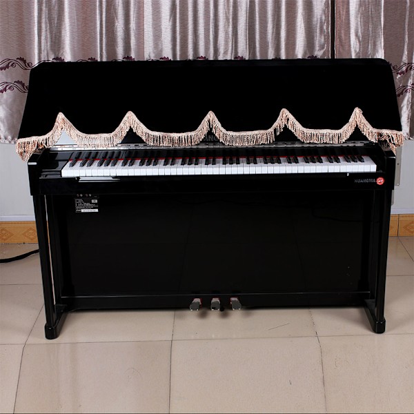 88 kosketinpiano Puolipeiteinen cover Flannelette Piano Cover Hieno röyhelöreuna (musta)