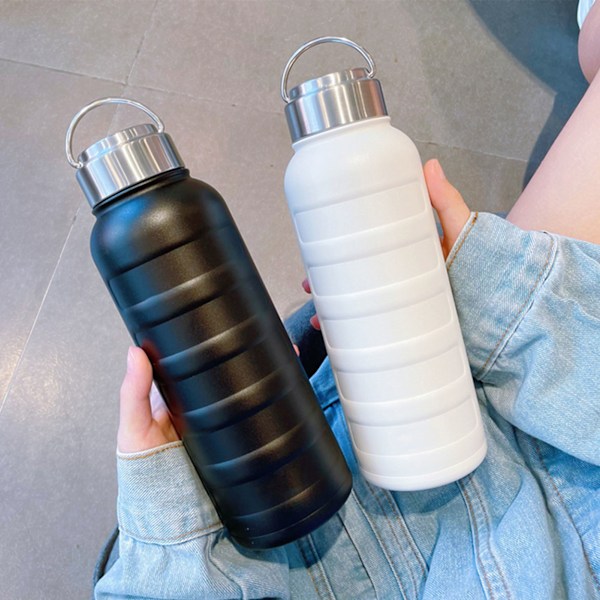 Isolert kopp med håndtak 750ml rustfritt stål fôr bærbar vannflaske for student for utendørsaktiviteter hvit 750ml