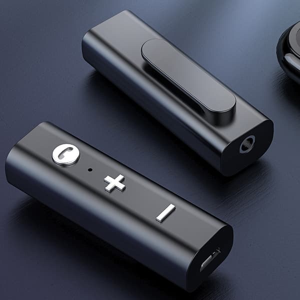 3.5mm AUX Bluetooth Trådløs Lyd Høyttaler Mottaker Headset Adapter Mottaker Bilsett