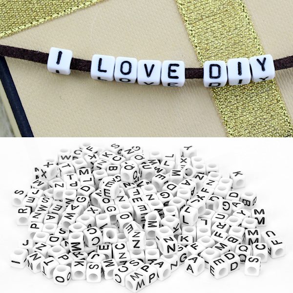 500 stk. Akrylperler Firkantede DIY Håndlavede Perletilbehør Engelsk Alfabet 6mm (Hvid)