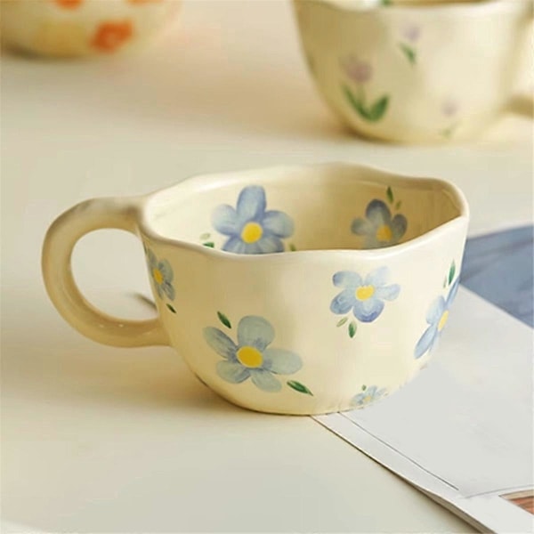 Elegant Blommig Keramikmugg Kaffekopp med Blomsterdekorationer, 250ml, B