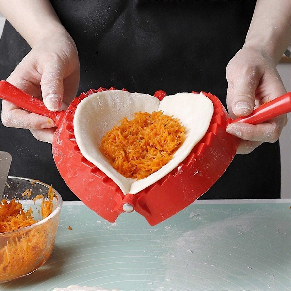 Manuel Dumpling Form Artefakt Stor Rød Plast Dumpling Form