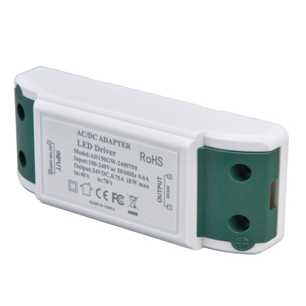 LED-ohjain 24V DC 0,75A 18W Hiljainen toiminta Vakiovirta 24V Muuntaja LED-nauhavaloille AC100-240V