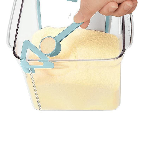 Lufttæt Mælkepulverbeholder - 2300 ml Kapacitet, Nem En-Knap Dispenser, BPA-Fri, Inkluderer Ske og Skraber - Transparent, 800g
