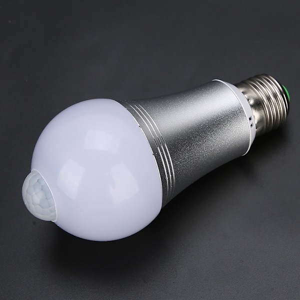 E27 7W Human Body Induction Bulb Light LED Motion Sensor Light för Hem Trapp Användning AC85-265V Vit