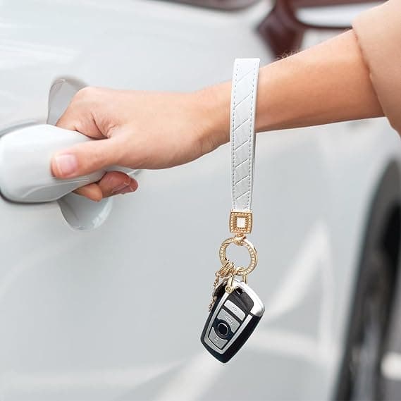 Microfiber Leather Bracelet Keychain, Wristlet Keychain Car Key Ring with 5 Key Rings and Anti-lost D-ring