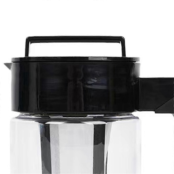 1300 ml:n kylmäuutettu jääkahvinkeitin ilmatiiviillä tiivisteellä ja kahvinkeittimellä
