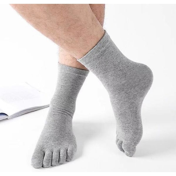 Mukavat puuvillaiset miesten viisikärkiset sukat syksyyn ja talveen