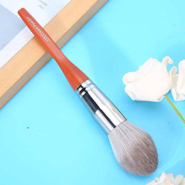 Ammattimainen Soft Hair Brush Brush Meikkipuuteri Loose Powder Brush Cosmetic Tool Auburn